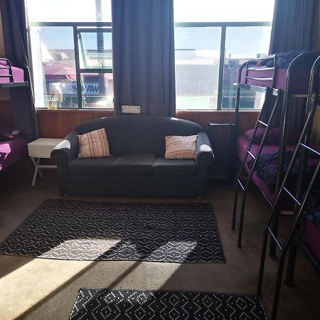 Mountain Jade Backpackers,Private Rooms & Studios Hokitika Luaran gambar