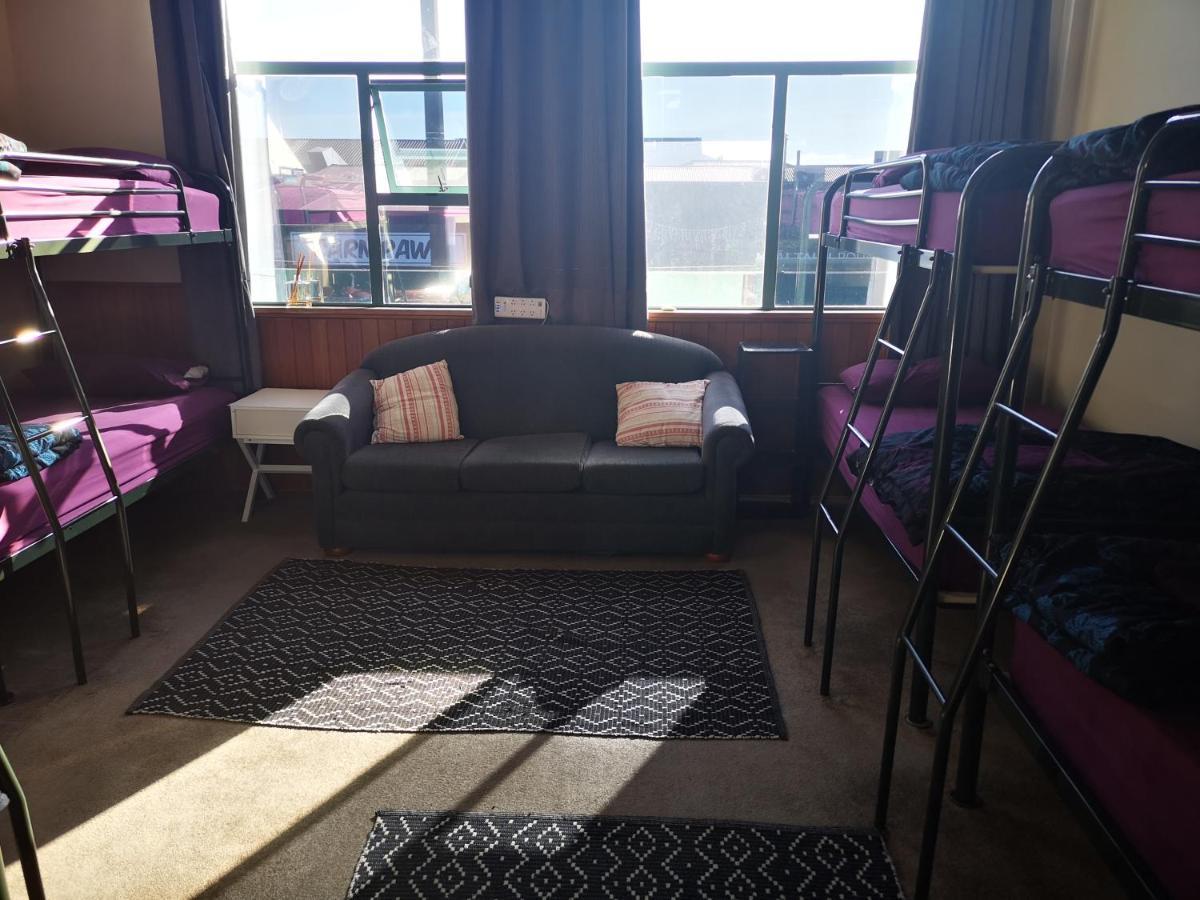Mountain Jade Backpackers,Private Rooms & Studios Hokitika Luaran gambar