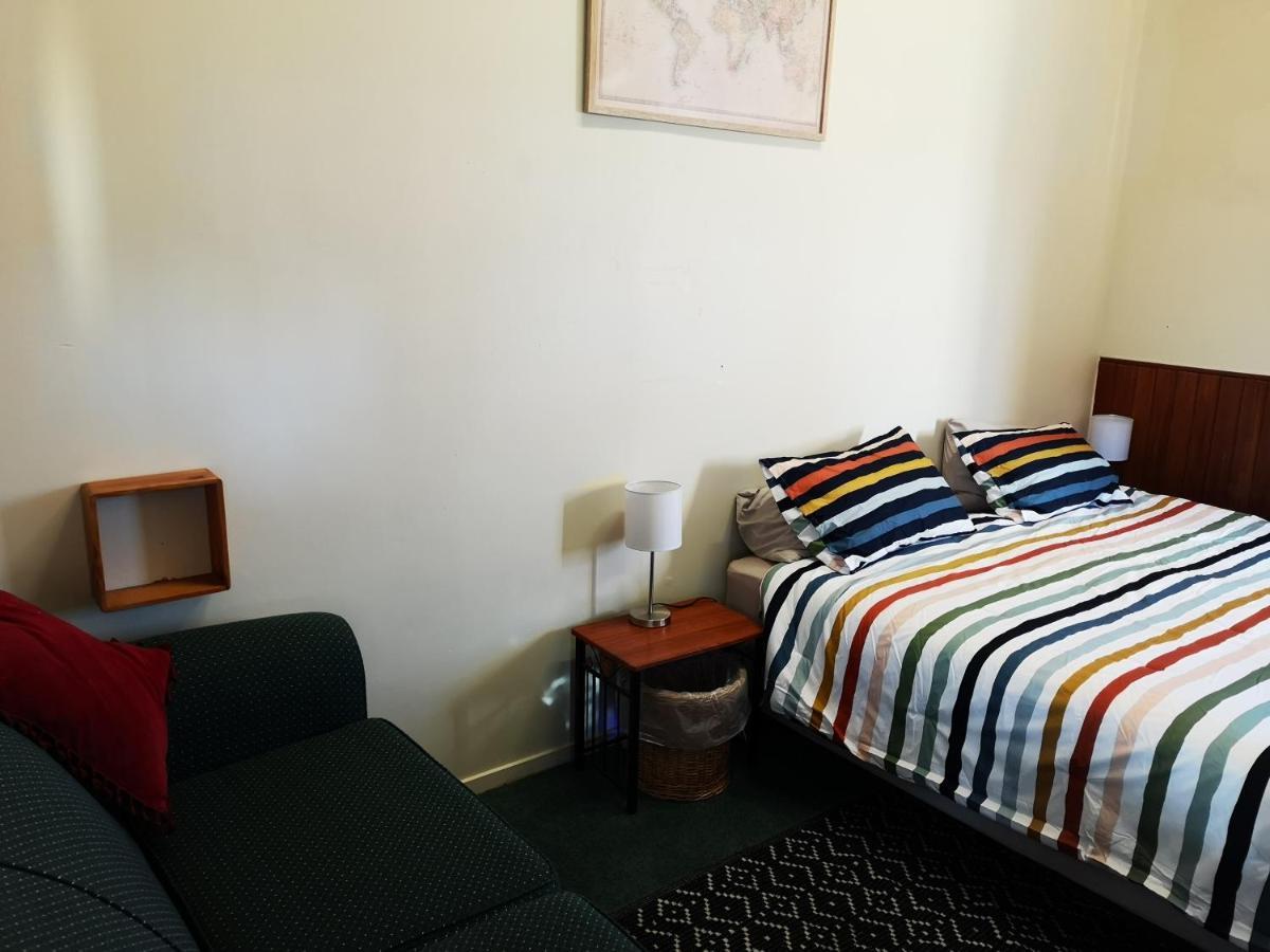 Mountain Jade Backpackers,Private Rooms & Studios Hokitika Luaran gambar